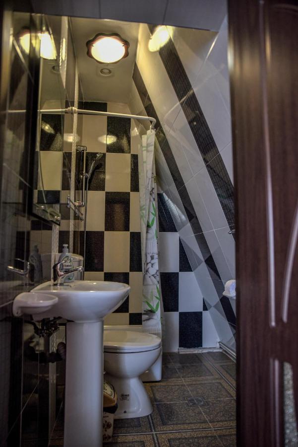 Casa Robi Hotel Pestisani Eksteriør billede